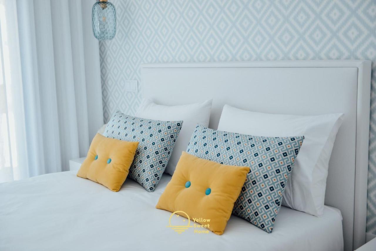Yellow Sweet Home - Maria E Beatriz Nazare Bagian luar foto